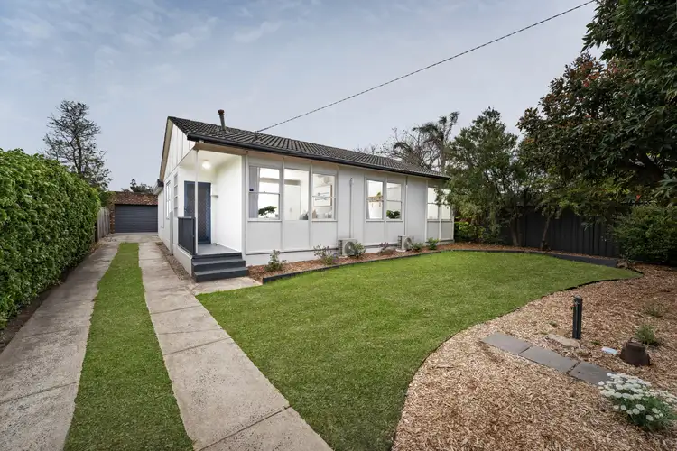 3 Huon Court, Frankston North VIC 3200