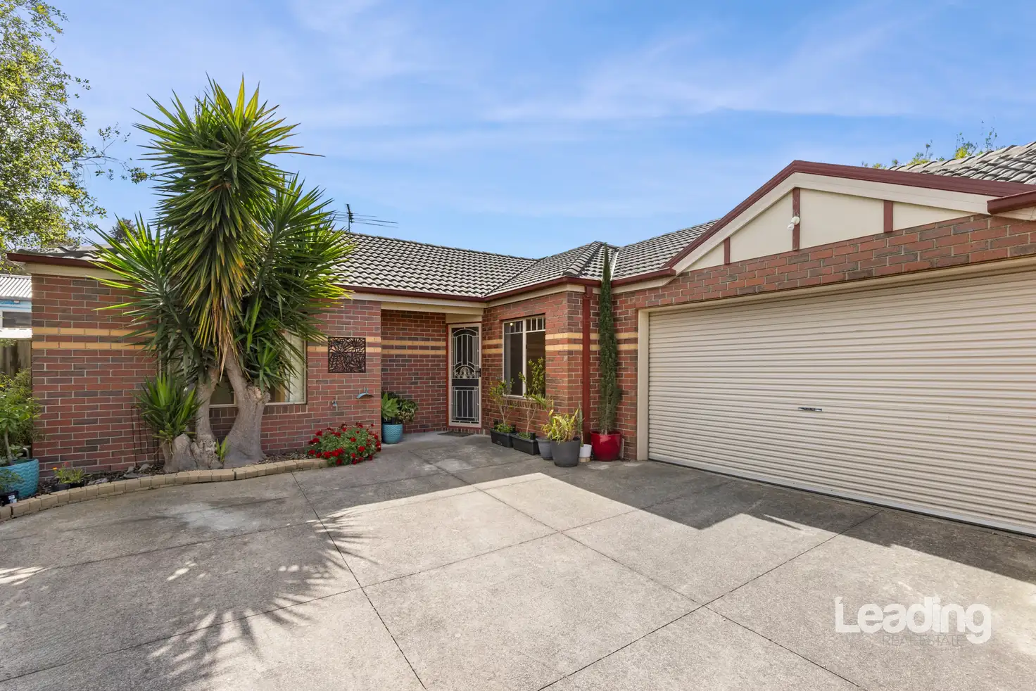 Main view of Homely unit listing, 2/7 Sebastian Place, Sunbury VIC 3429