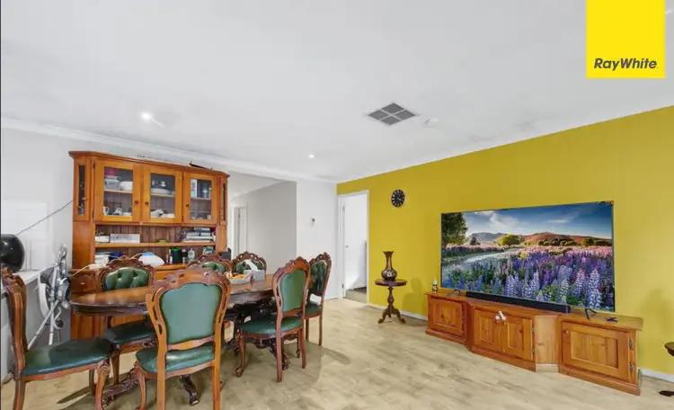 Fifth view of Homely house listing, 5 Knebworth Drive, Strathtulloh VIC 3338