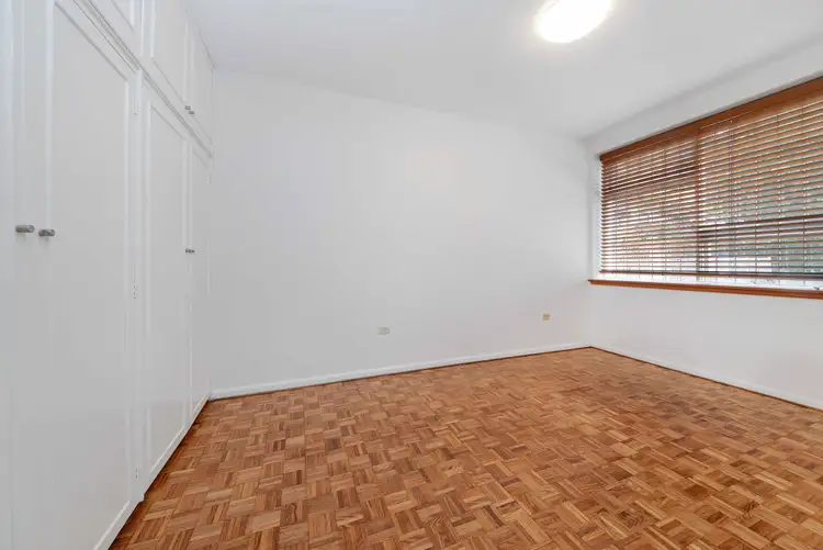 Third view of Homely apartment listing, 6/3 Ocean Street, Bondi NSW 2026