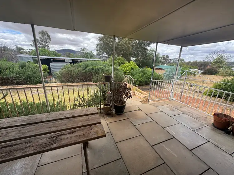 36 Ford Street, York WA 6302