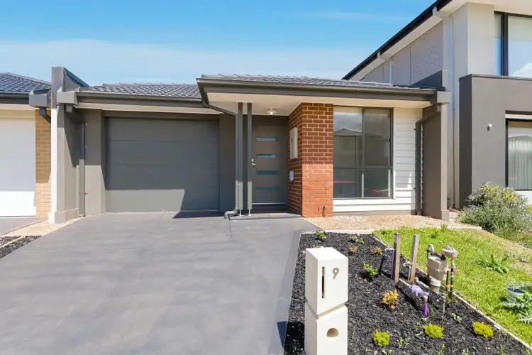 9 Lepperton Street, Werribee VIC 3030