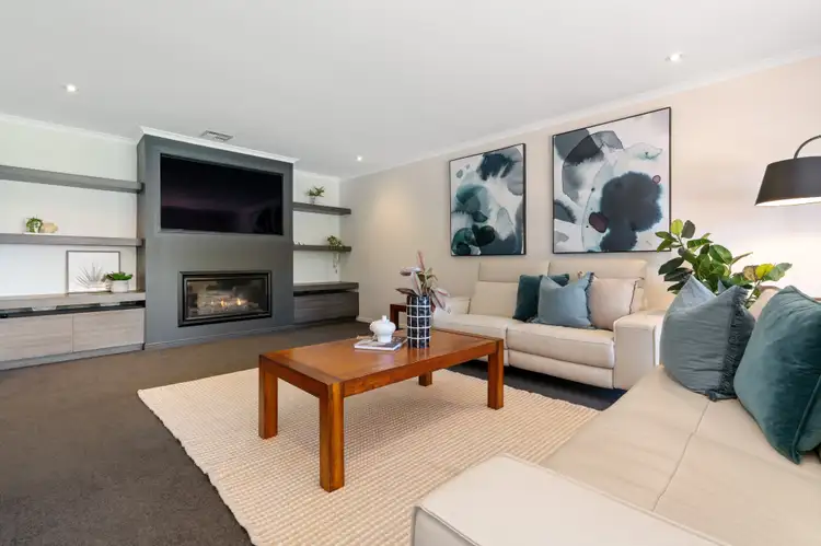 Second view of Homely house listing, 14 Collina Court, Langwarrin VIC 3910