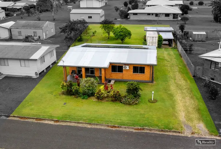 5 Tramline Road, Etty Bay QLD 4858
