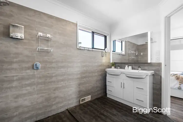 Sixth view of Homely house listing, 44 Fenton Court, Keysborough VIC 3173