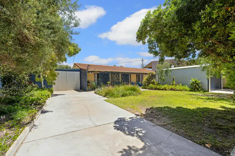 24 Beacon Road, Lancelin WA 6044