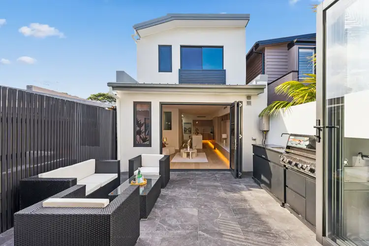 90 Goodsell Street, St Peters NSW 2044