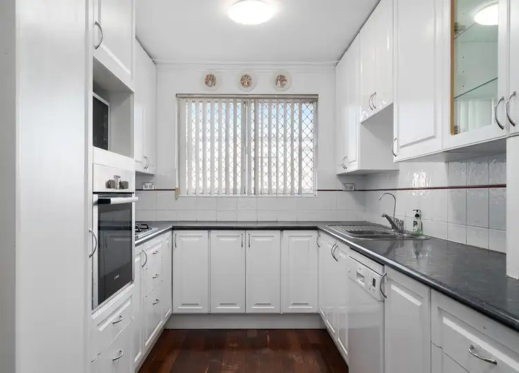 Fifth view of Homely house listing, 326 Robinson Avenue, Cloverdale WA 6105