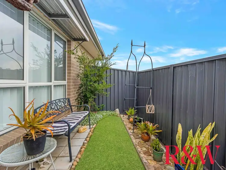 2A Jardine Drive, Edmondson Park NSW 2174