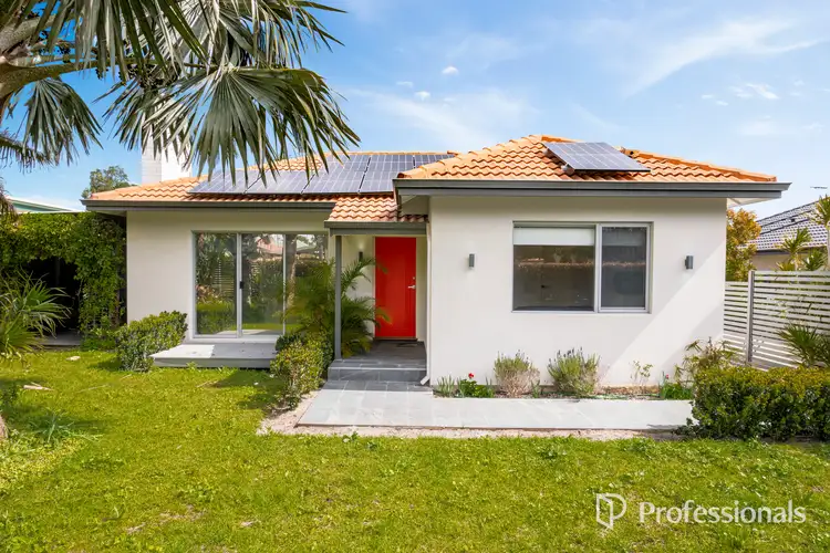 1/10 Oriana Street, Belmont WA 6104