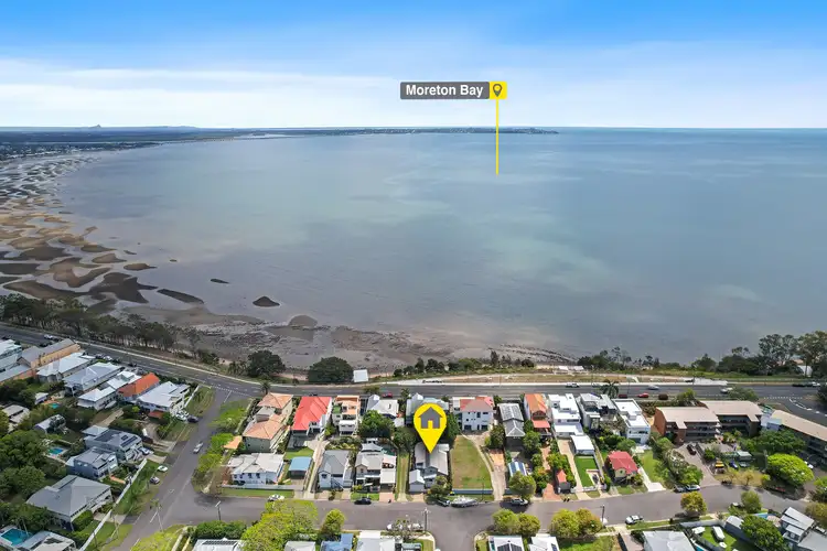 14 Agnes Street, Shorncliffe QLD 4017
