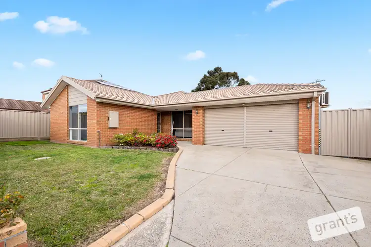 8 Pelican Court, Narre Warren South VIC 3805