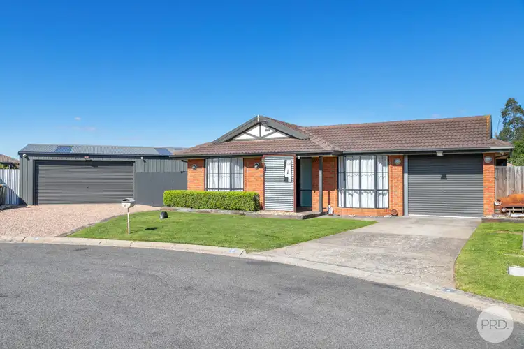 4 Lynbrae Court, Sebastopol VIC 3356