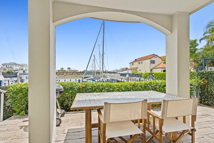 88 John Lund Drive, Hope Island QLD 4212