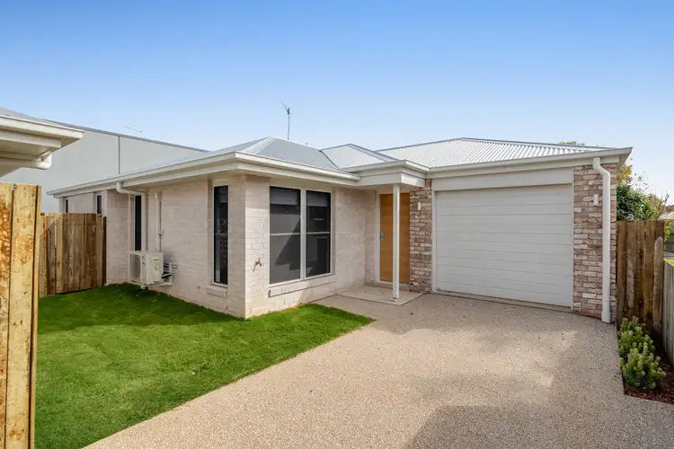 2/71 Hillview Avenue, Newtown QLD 4350