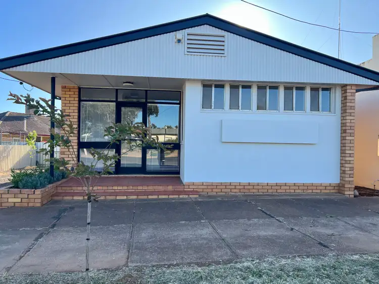 2 Melrose Street, Condobolin NSW 2877