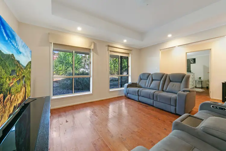 Fifth view of Homely house listing, 21 Manchester Circuit, Craigmore SA 5114