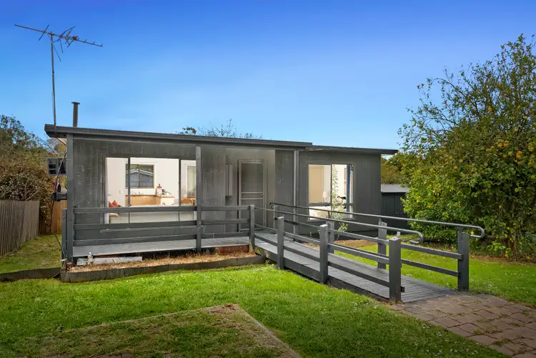 2/46 Blackwood Park Road, Ferntree Gully VIC 3156