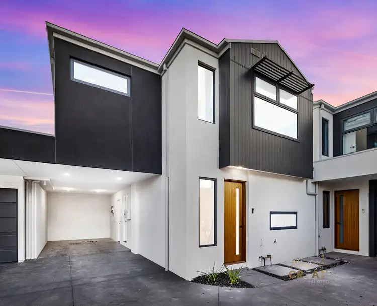 3/6 Eastcote Street, Sunshine North VIC 3020