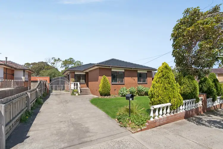 12 Mountbatten Court, Reservoir VIC 3073