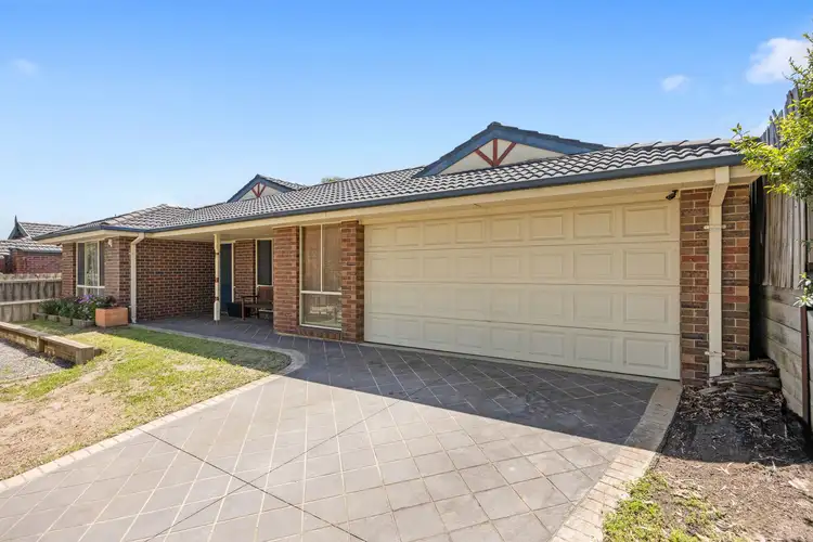 5 Dickson Mews, Berwick VIC 3806