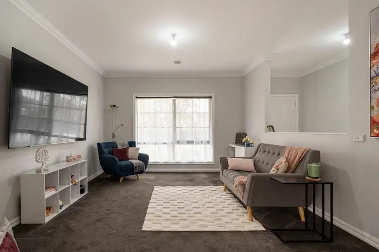 Second view of Homely house listing, 15 Swinburne Close, Craigieburn VIC 3064