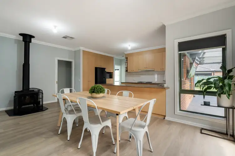 Sixth view of Homely house listing, 15 Swinburne Close, Craigieburn VIC 3064