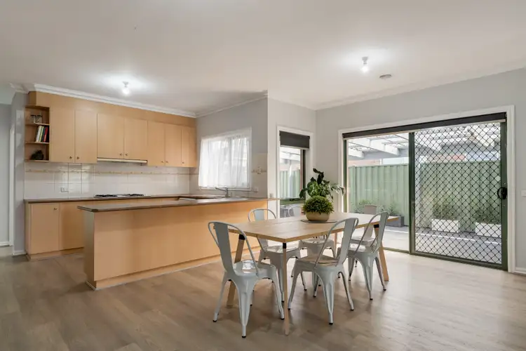 Seventh view of Homely house listing, 15 Swinburne Close, Craigieburn VIC 3064