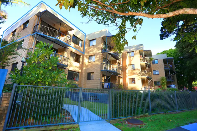 11/23 Heath Street, Southport QLD 4215