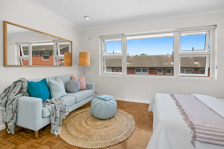 14/10 Campbell Parade, Manly Vale NSW 2093