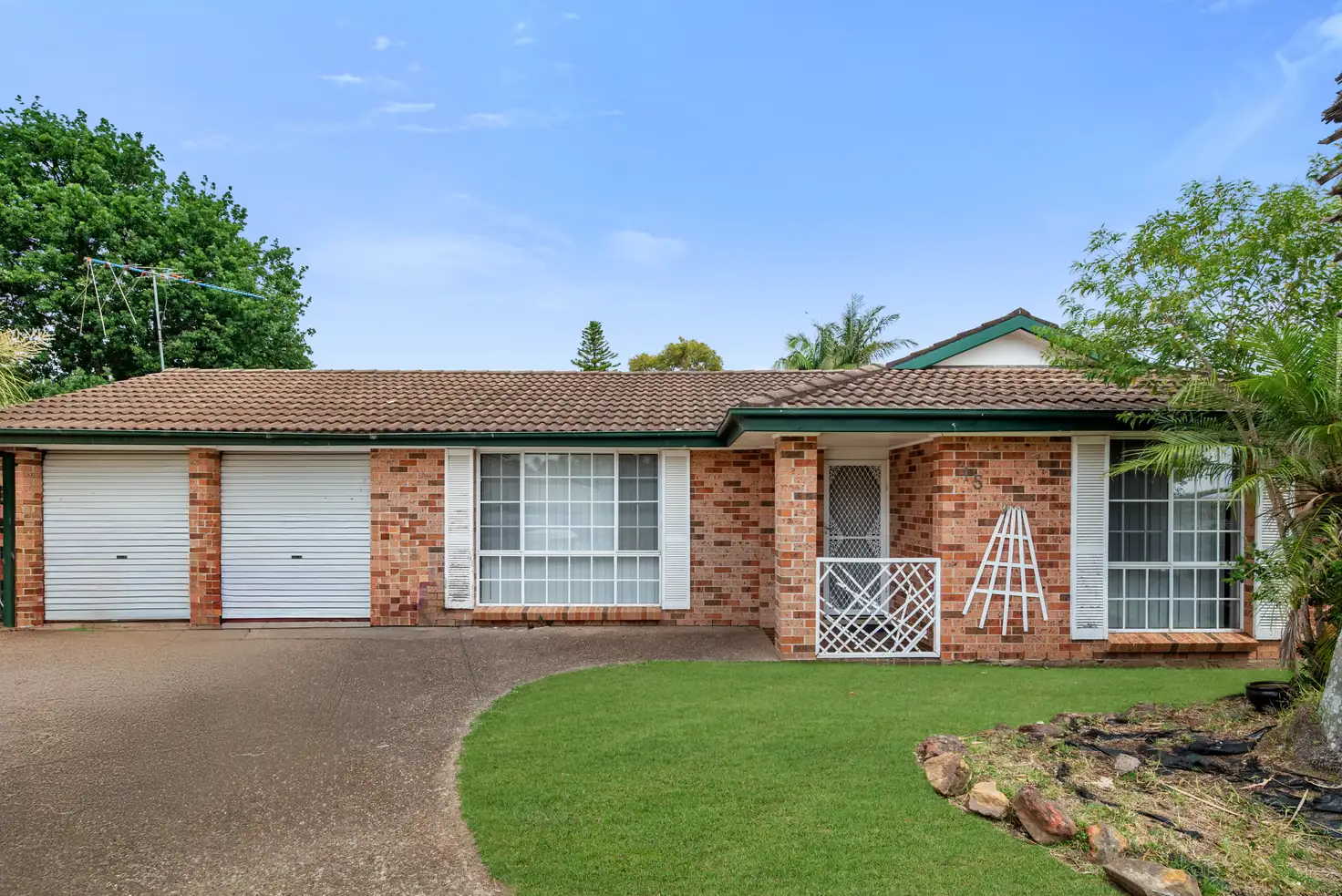 Main view of Homely house listing, 15 Jessica Place, Rosemeadow NSW 2560