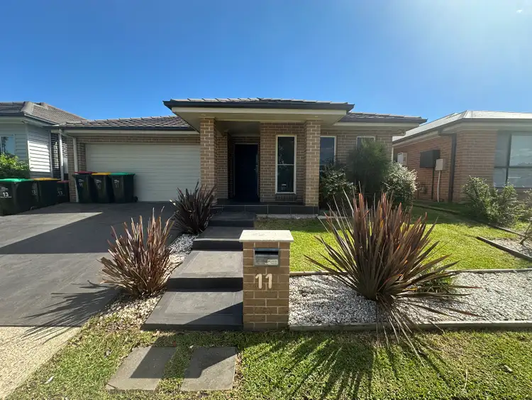 11 Water Gum Drive, Jordan Springs NSW 2747