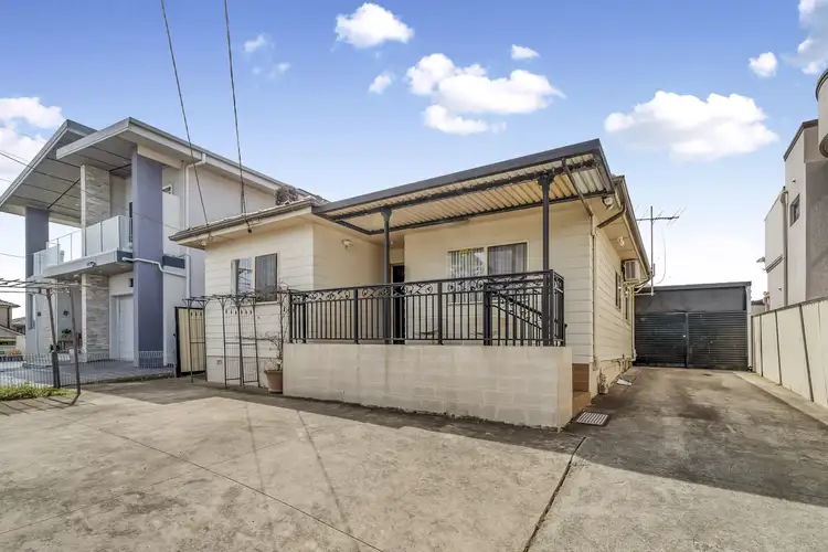 159 Greenacre Road, Greenacre NSW 2190