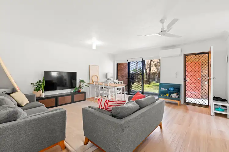 Third view of Homely unit listing, 2/8 Oceanic Drive, Mermaid Waters QLD 4218