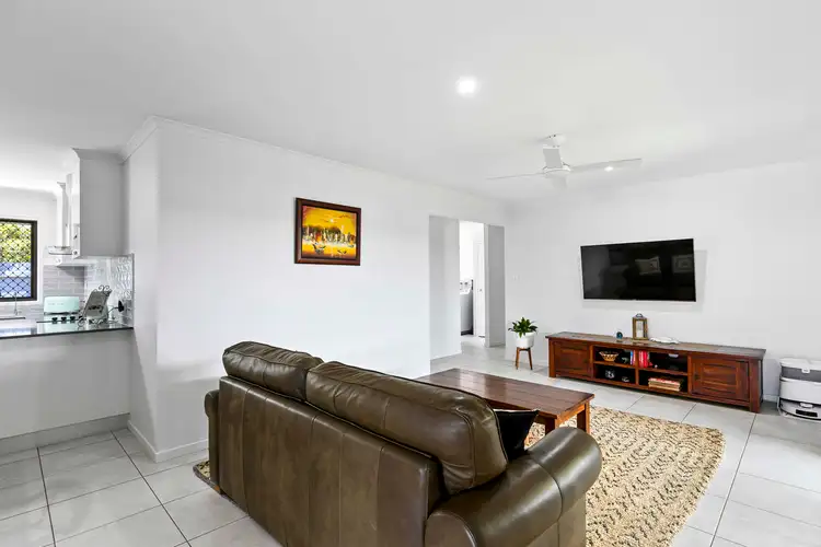 Sixth view of Homely house listing, 20 Bradman Way, Urangan QLD 4655