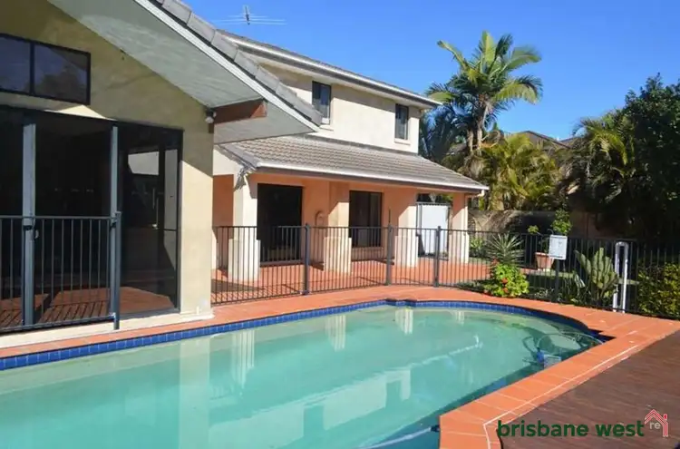 35 Blackbutt Place, Brookfield QLD 4069