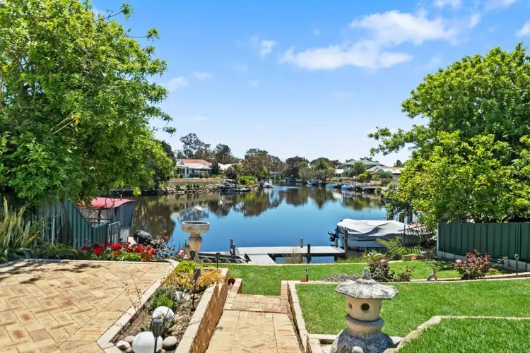 66 South Yunderup Road, South Yunderup WA 6208