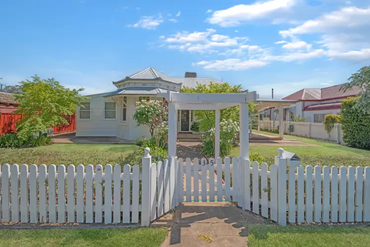35 Farrand Street, Forbes NSW 2871