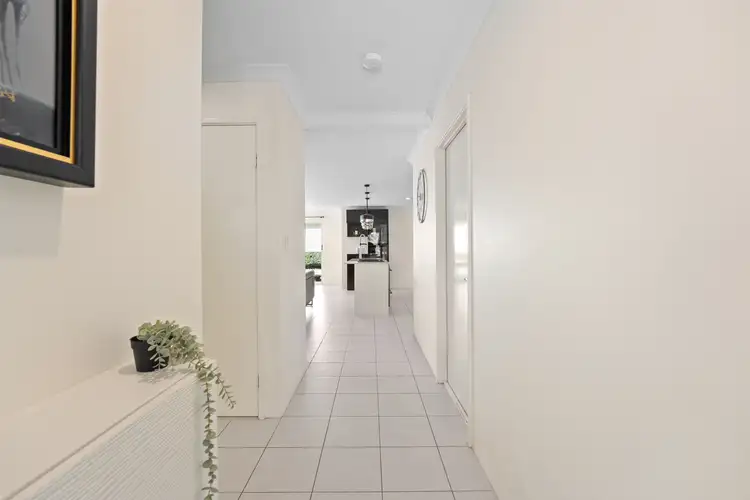 Sixth view of Homely house listing, 5 Jerboa Green, Baldivis WA 6171