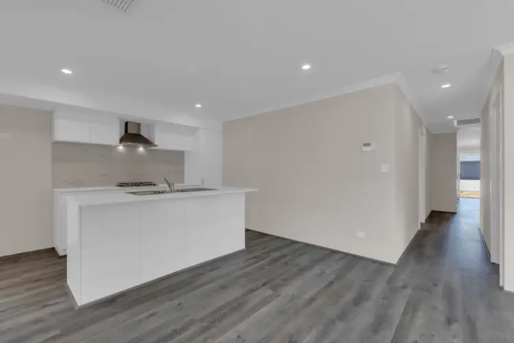 Fifth view of Homely house listing, 7 Tabley View, Lakelands WA 6180