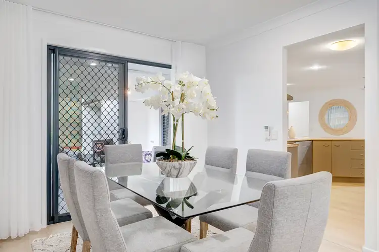 Sixth view of Homely house listing, 8 Mapelton Circuit, Parkinson QLD 4115