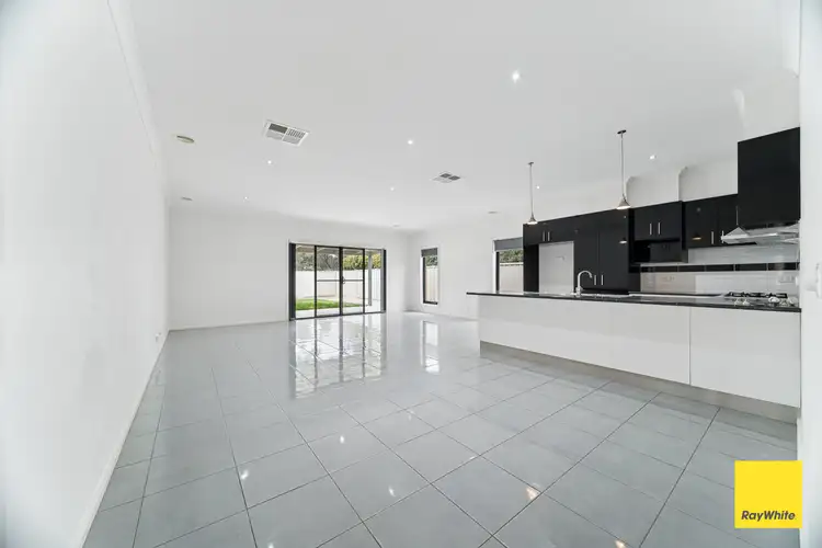 Fifth view of Homely house listing, 34 Barnett Drive, Kangaroo Flat VIC 3555