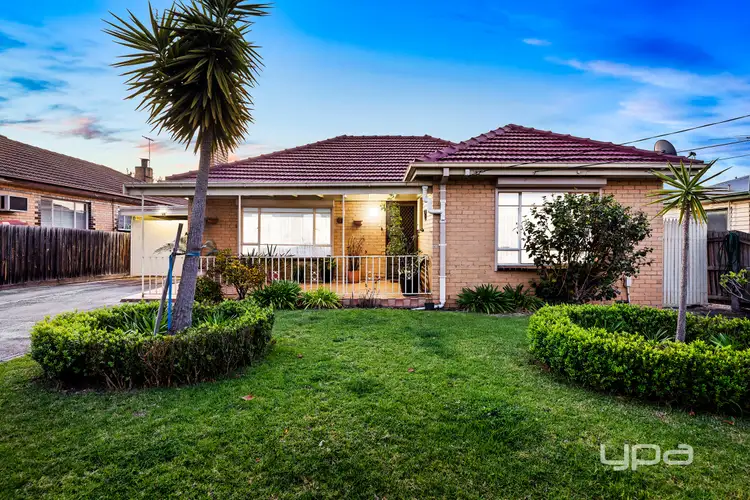 27 Cobham Street, St Albans VIC 3021