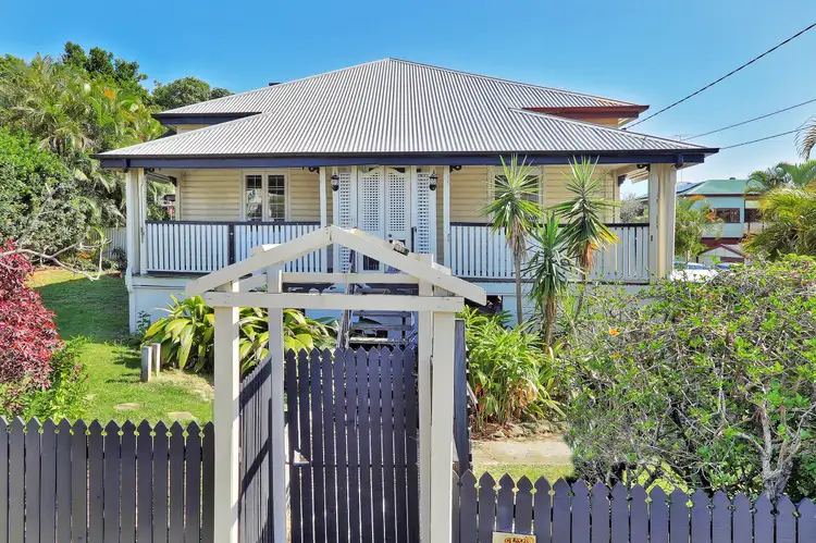 4 Haddock St, Windsor QLD 4030