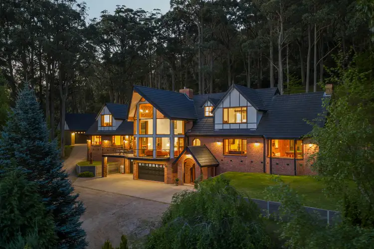 92 Douglas Road, Mount Macedon VIC 3441