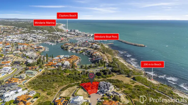 8 Ibiza Court, Mindarie WA 6030