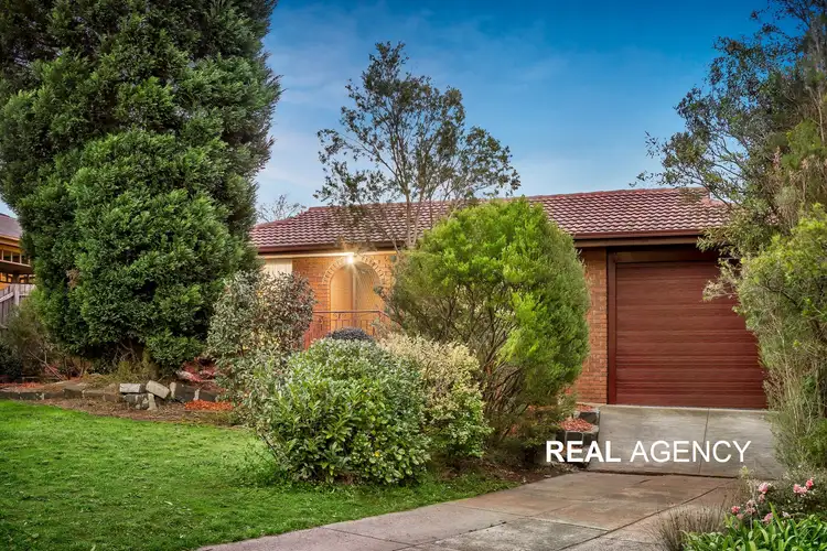 10 Nottingham Square