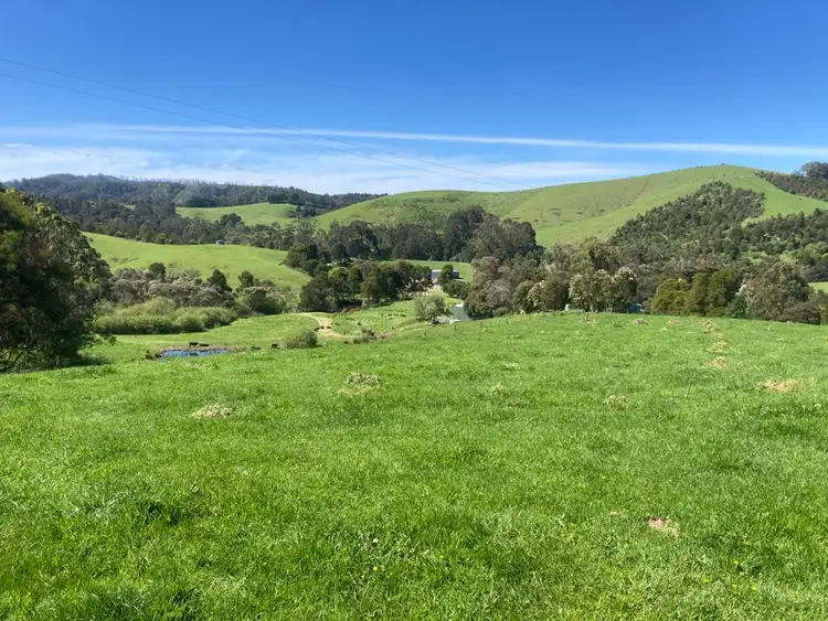 465 Woomera Creek Rd