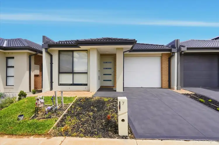 7 Lepperton Street, Werribee VIC 3030