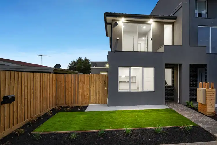 13 Memorial Avenue, Epping VIC 3076